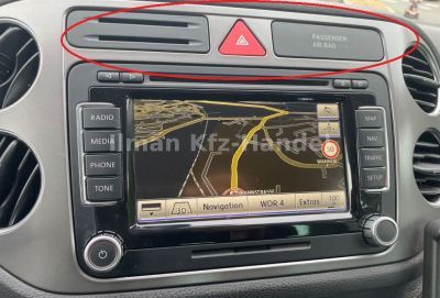 Modele Tiguan/Golf Plus cu buton avarie triunghi