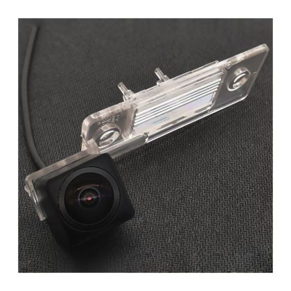 Camera video auto dedicata pentru mersul cu spatele compatibila cu Skoda Fabia 2012/2013 unghi 150 de grade night vision 0 lux