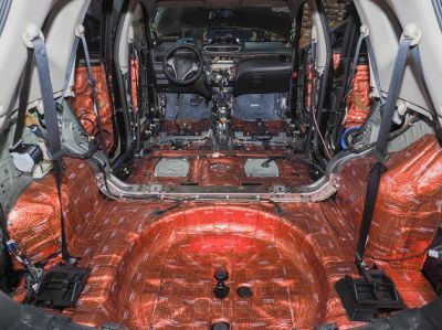 Stratul 1 insonorizant vibro absorbant portbagaj